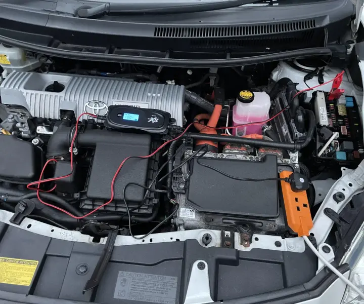 Gdzie jest akumulator 12V w Toyota Auris Hybrid? Oto co musisz wiedzieć